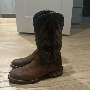 Ariat men's boots
Us 8.5